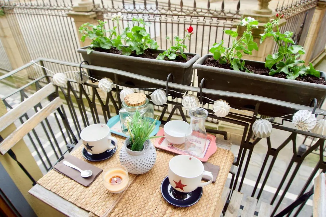 Top Apartment Frente A La Catedral Pamplona